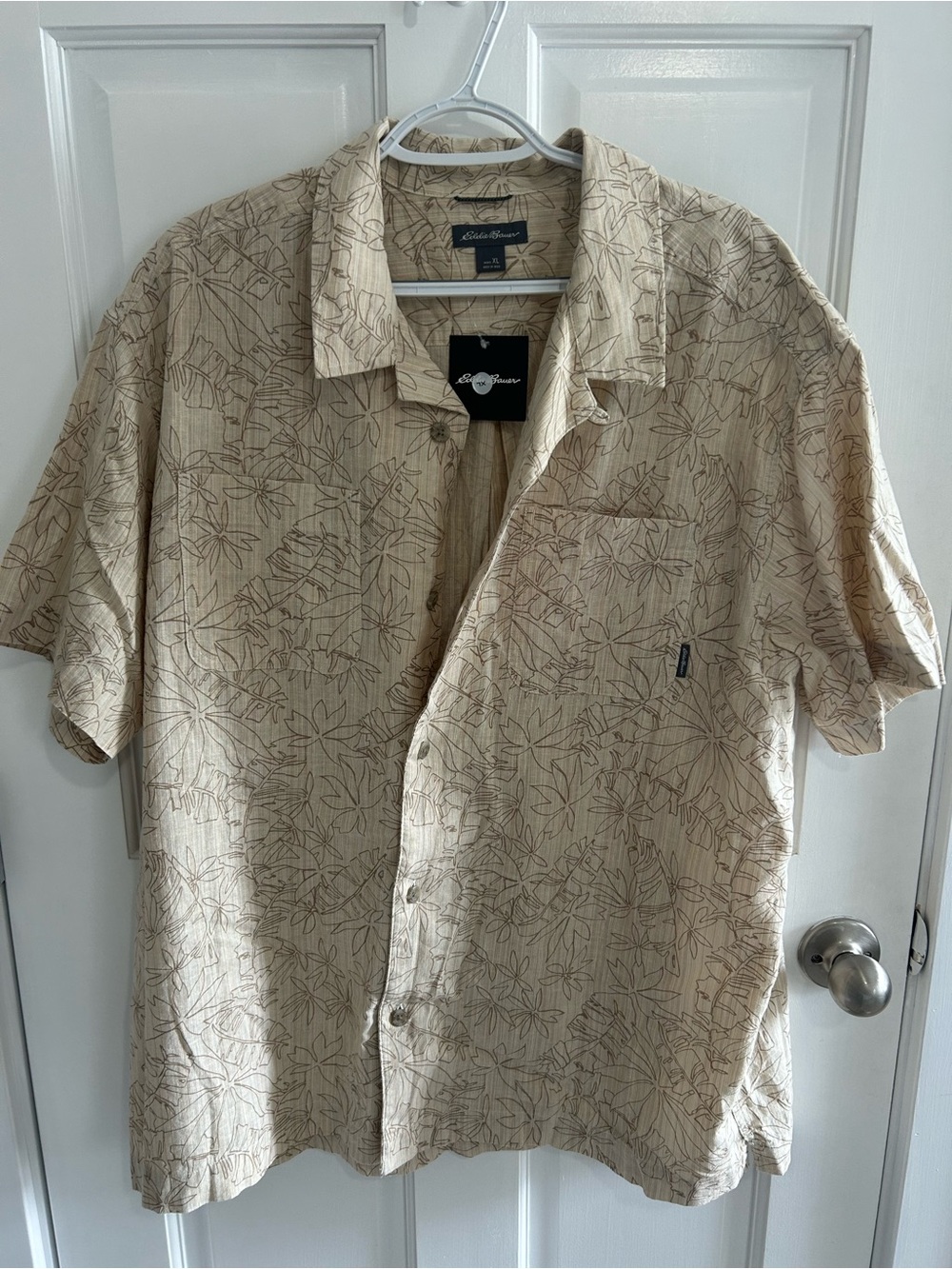 Eddie Bauer Beige Short-Sleeve Camp Shirt with Leaf Print